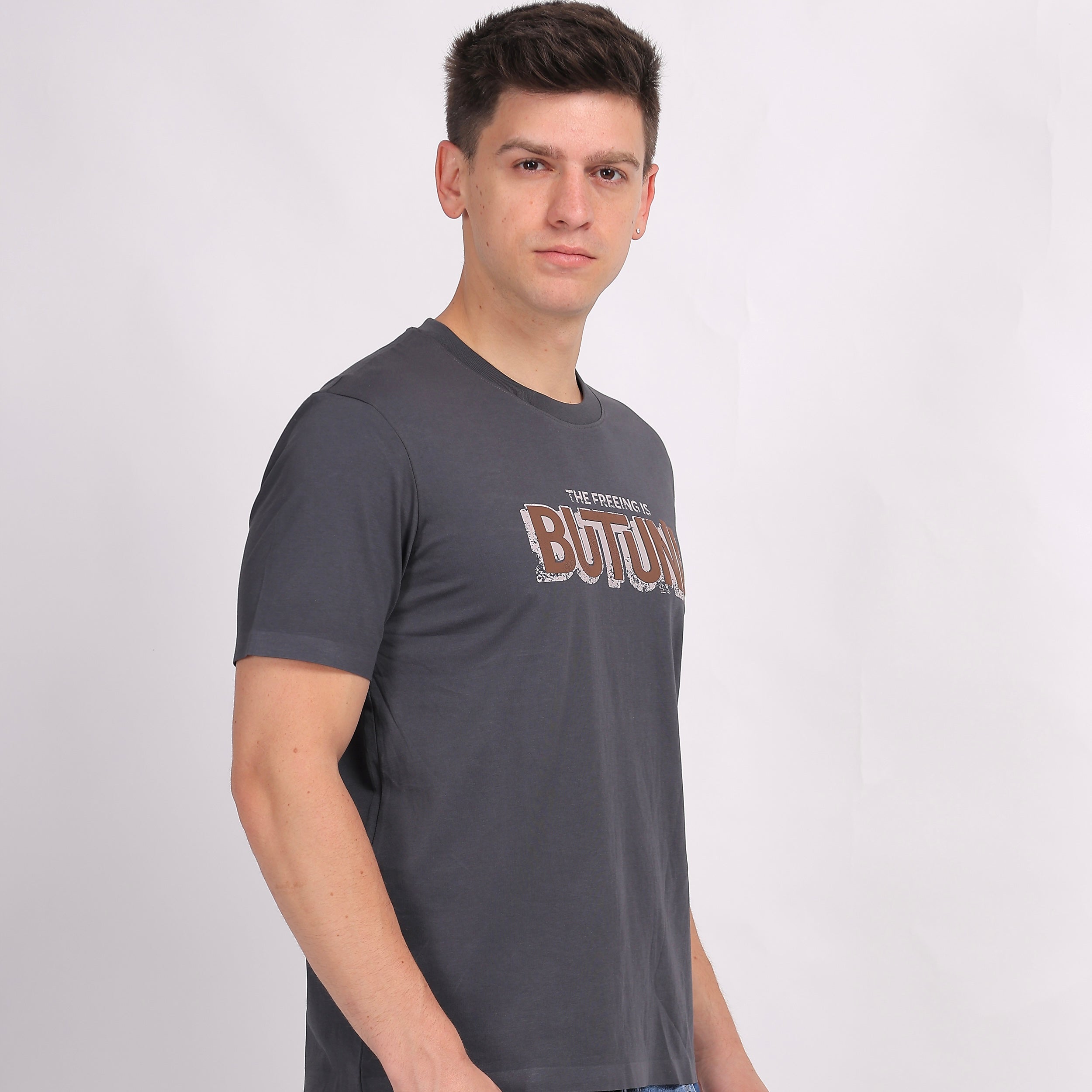 Butunl Statement Graphic Tee