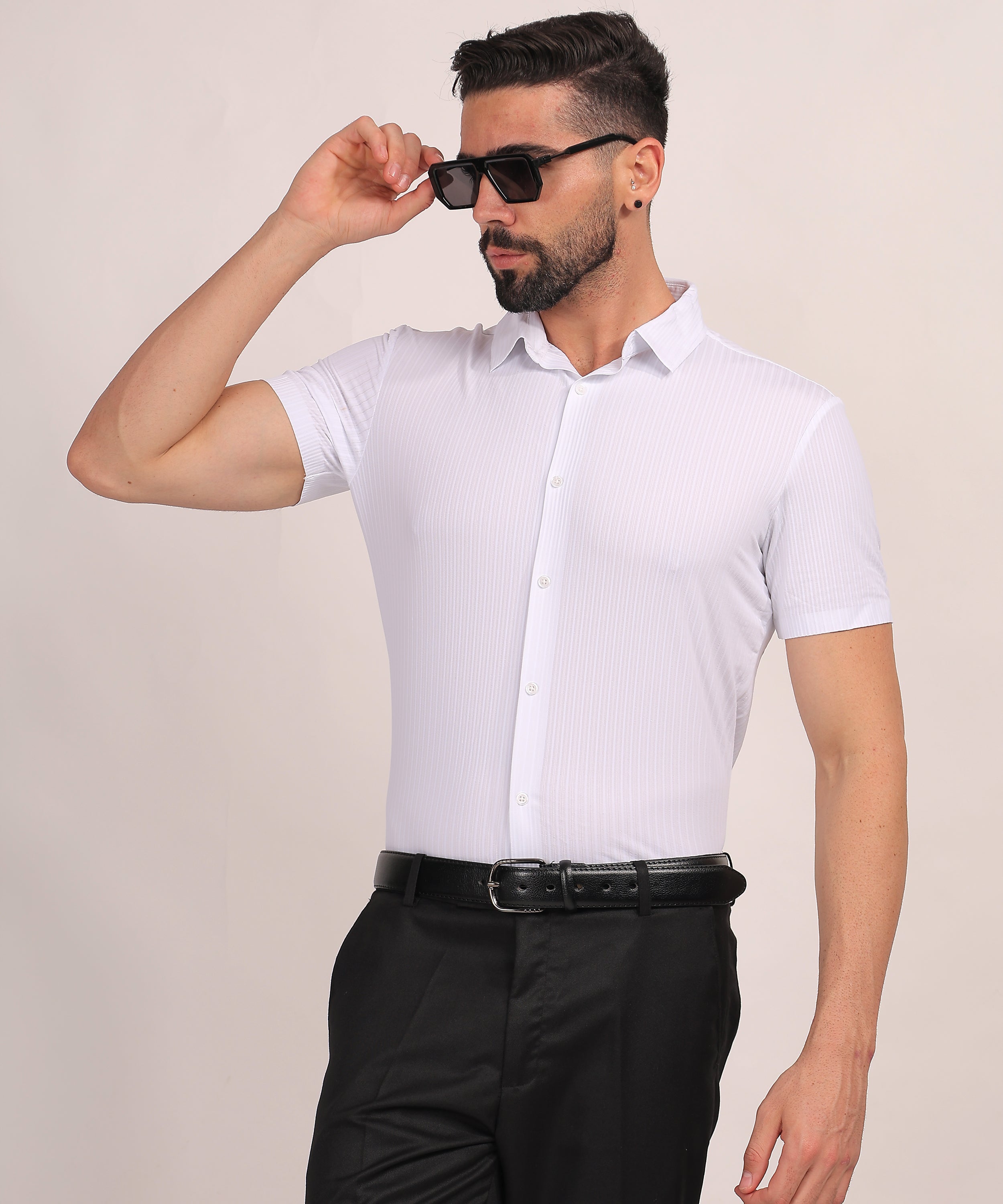 White Stitchless Textured Short Sleeve Shirt