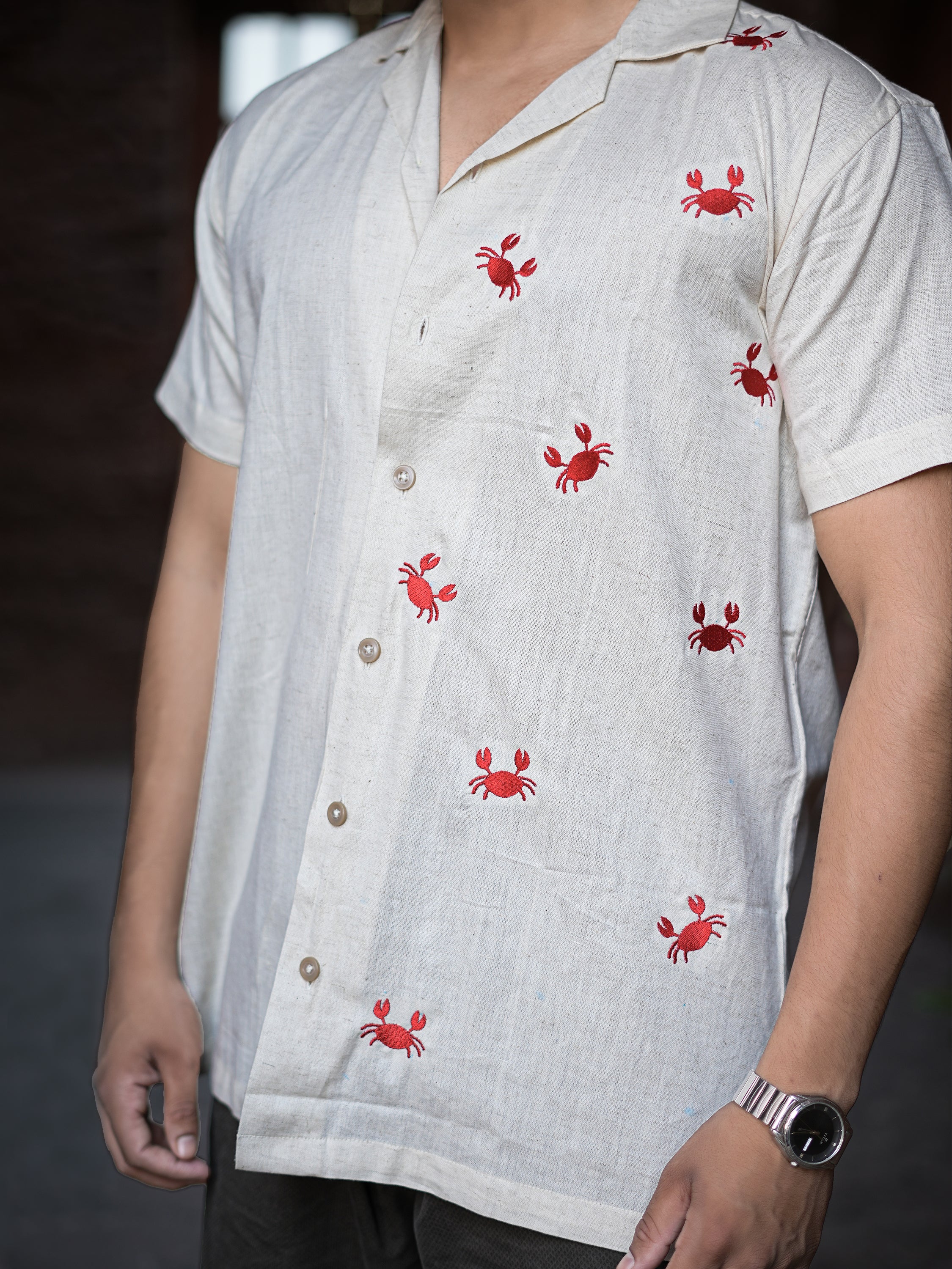 Crabby Coast Embroidery Linen Shirt