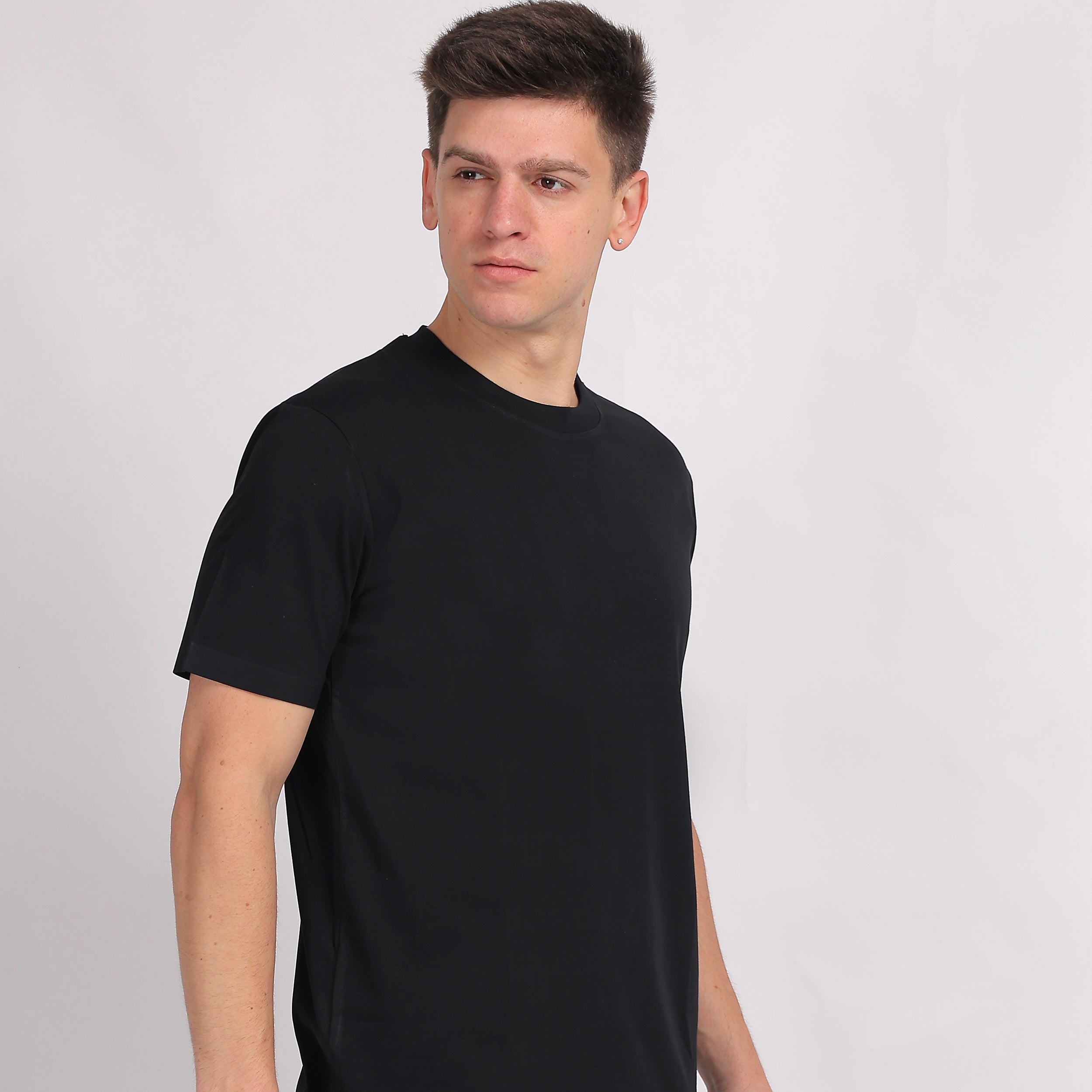 Minimalist Black Plain Tee