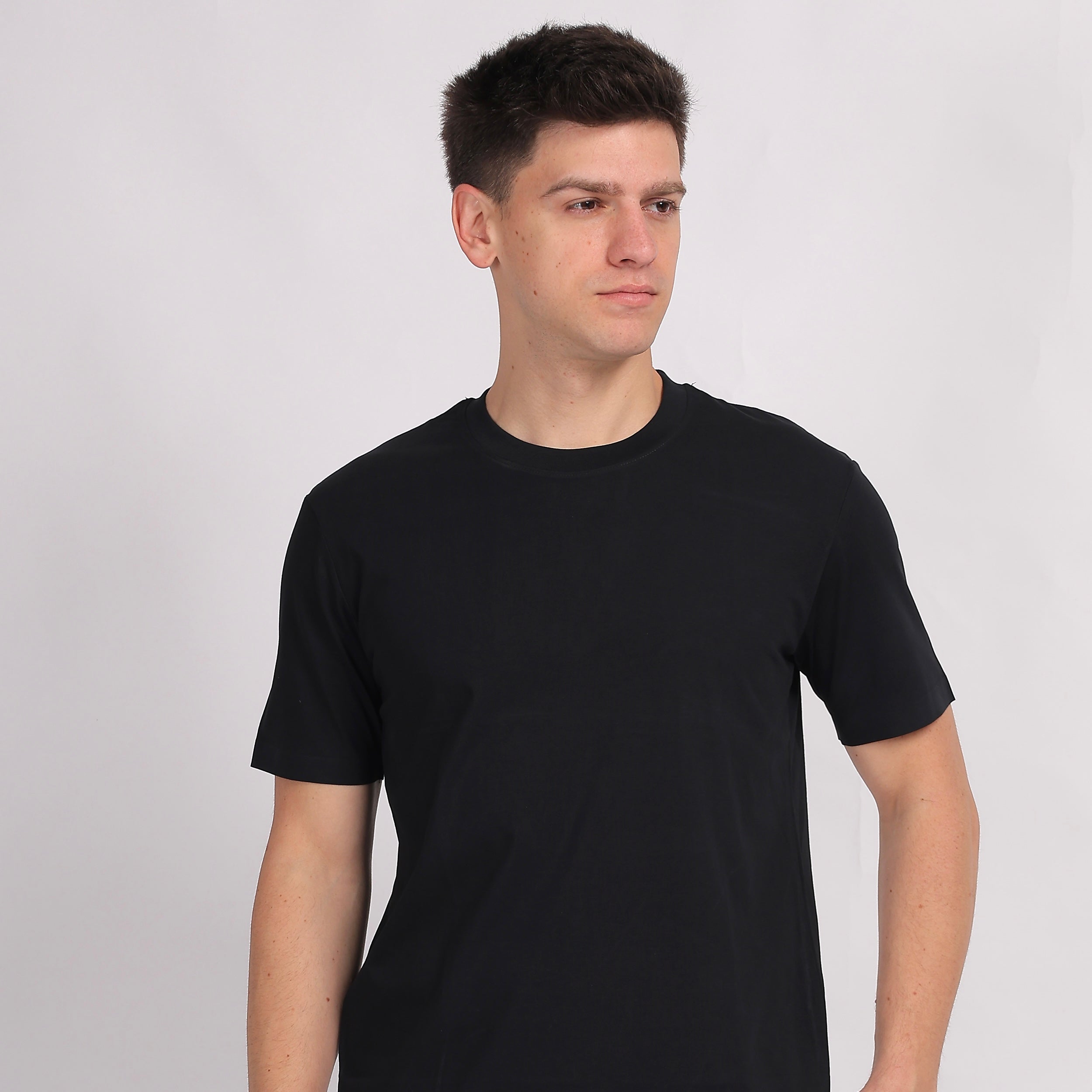 Minimalist Black Plain Tee
